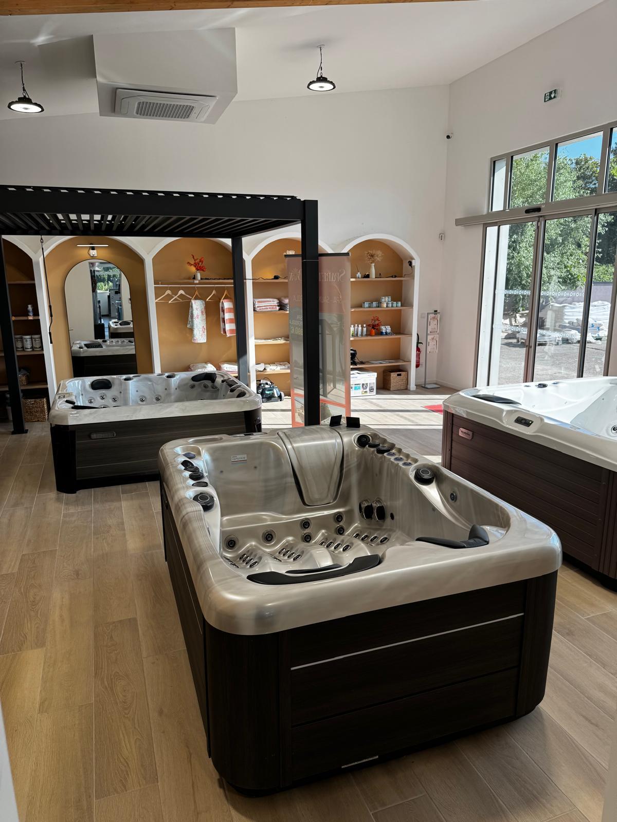 Vue d'ensemble du showroom Sparetime Box à La Buisse